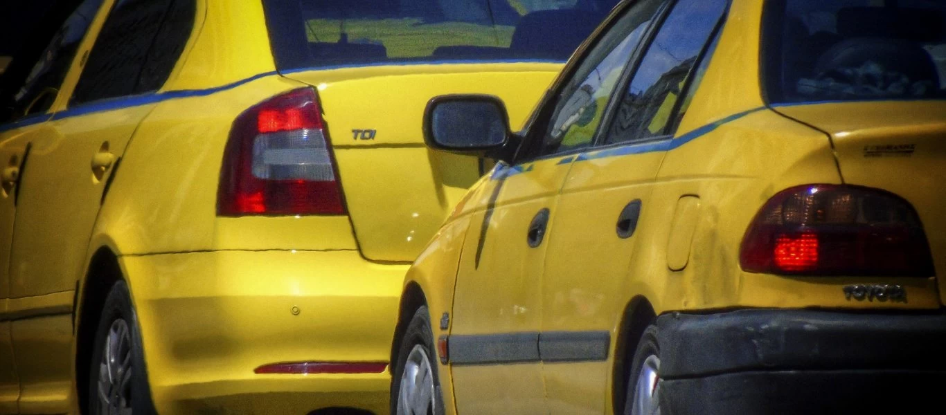 Χάος στους δρόμους του Ρεθύμνου: Ταξιτζής προσπάθησε να πατήσει άντρα επειδή... θύμωσε μαζί του